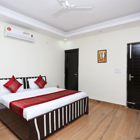 פארידבד Hotel O Maira Homes מראה חיצוני תמונה