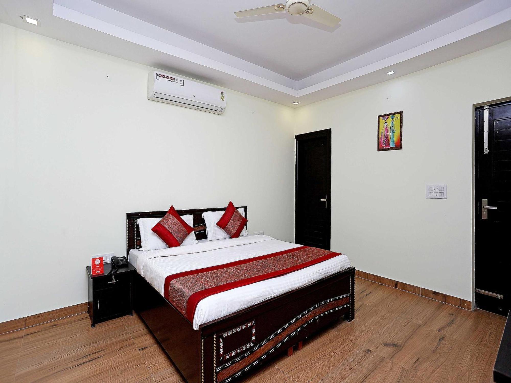 פארידבד Hotel O Maira Homes מראה חיצוני תמונה