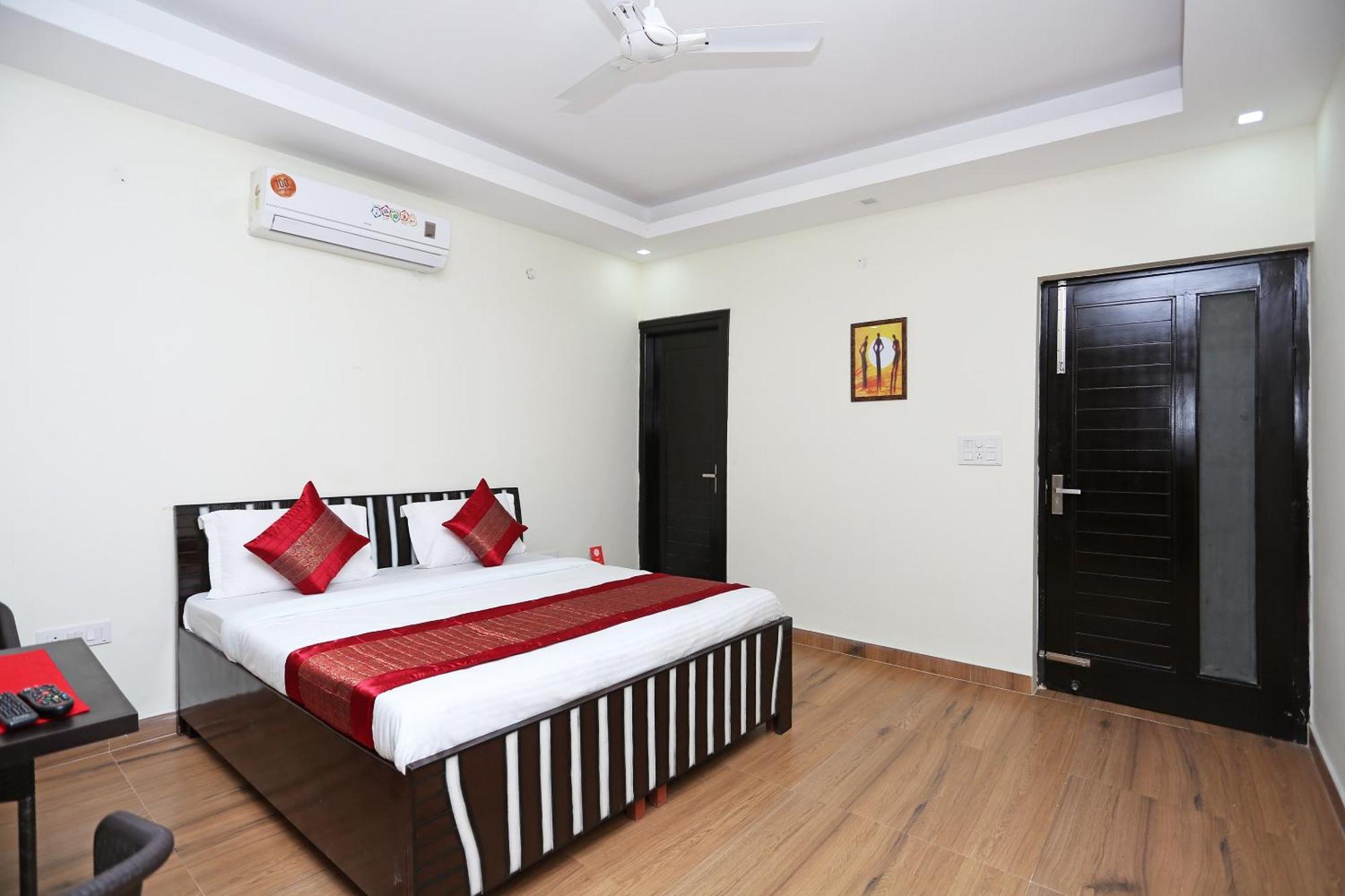 פארידבד Hotel O Maira Homes מראה חיצוני תמונה